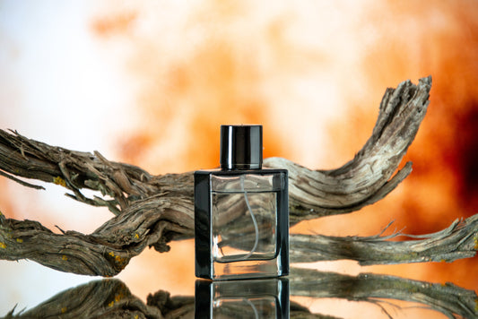 The Art of Perfumery: Crafting a Scent with Top, Middle, and Base Notes